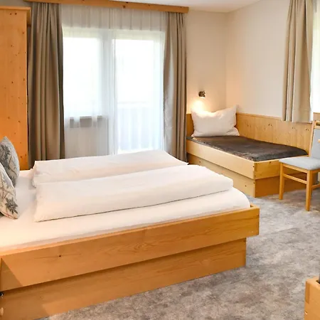 ゲストハウス Eichenheim ヴェステンドルフ