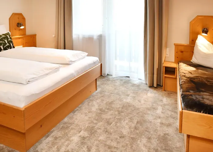 Eichenheim Pensión 3*