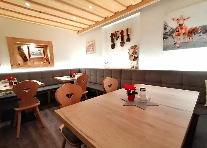 Eichenheim בית הארחה 3*